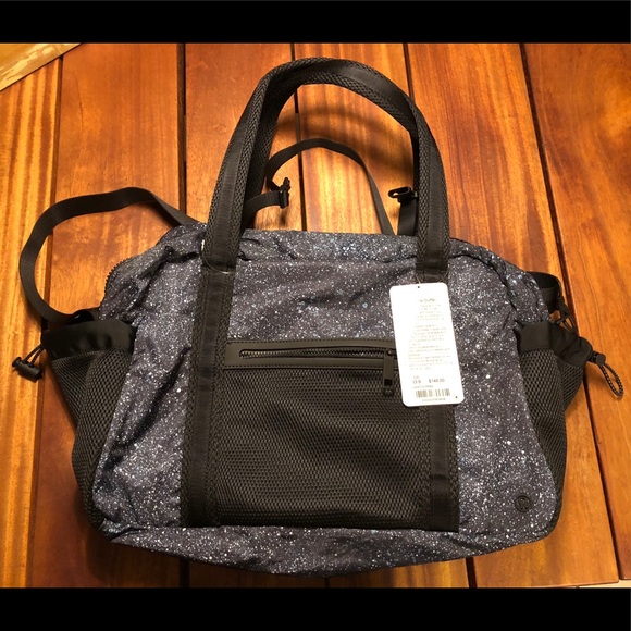 lululemon everywhere duffel bag